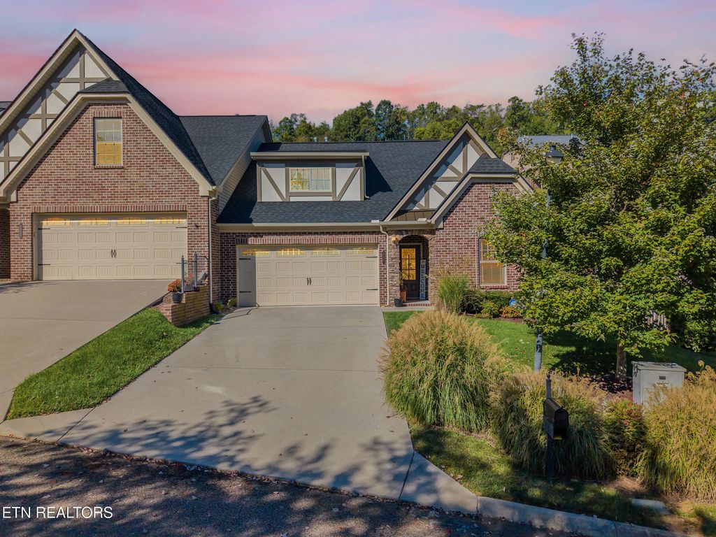 427 Sunny Springs Lane, Knoxville, TN 37922