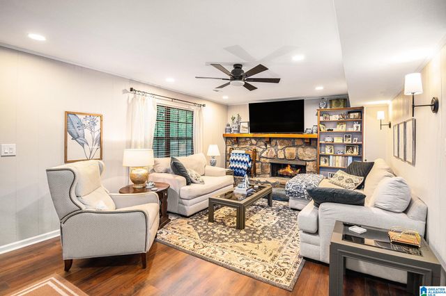 1703 RUSHTON STREET, Gardendale, AL 35071