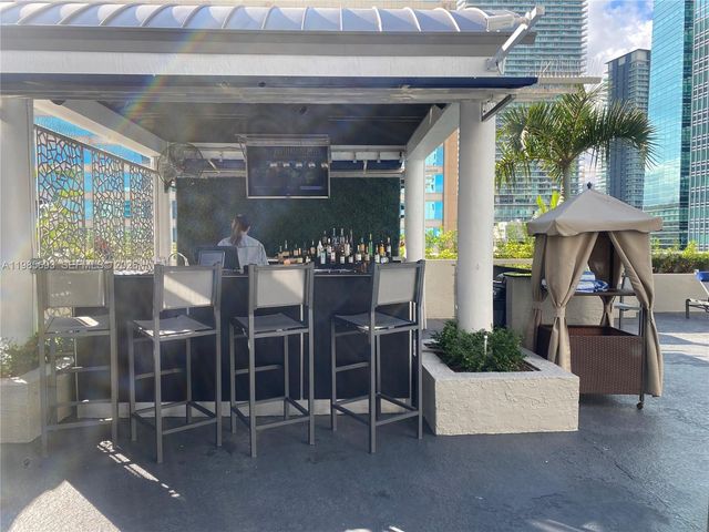 185 SE 14th Ter 1905, Miami, FL 33131