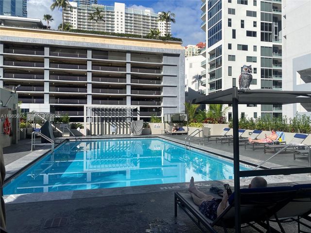 185 SE 14th Ter 1905, Miami, FL 33131