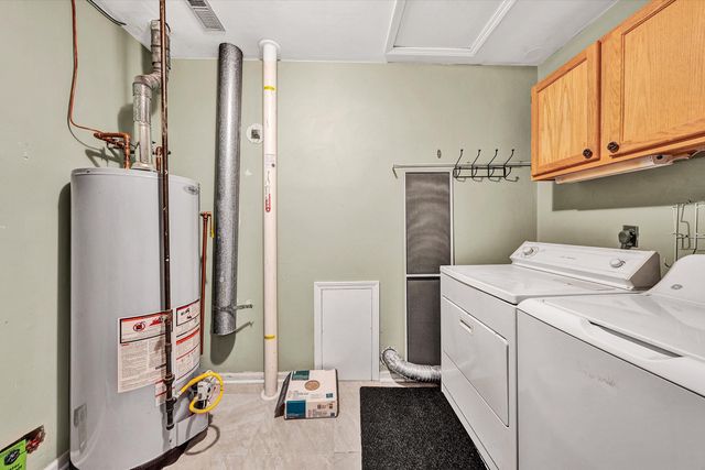 1060 Kesler Mill RD, Salem, VA 24153