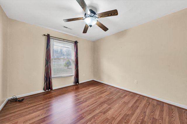 1060 Kesler Mill RD, Salem, VA 24153