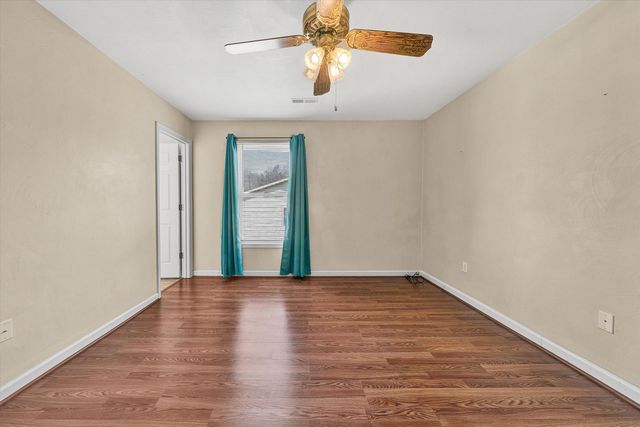 1060 Kesler Mill RD, Salem, VA 24153