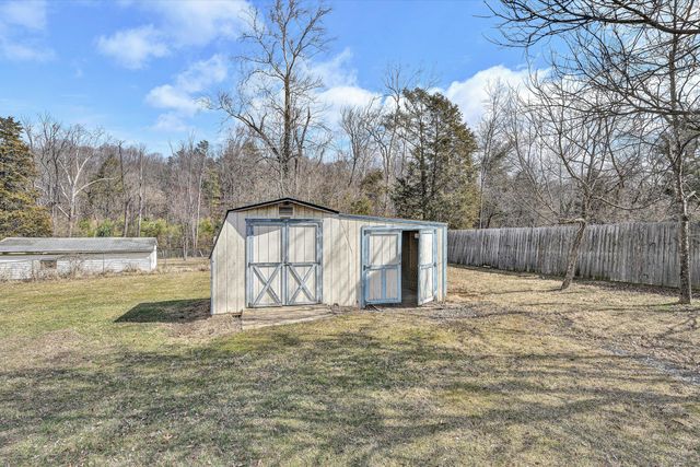 1060 Kesler Mill RD, Salem, VA 24153