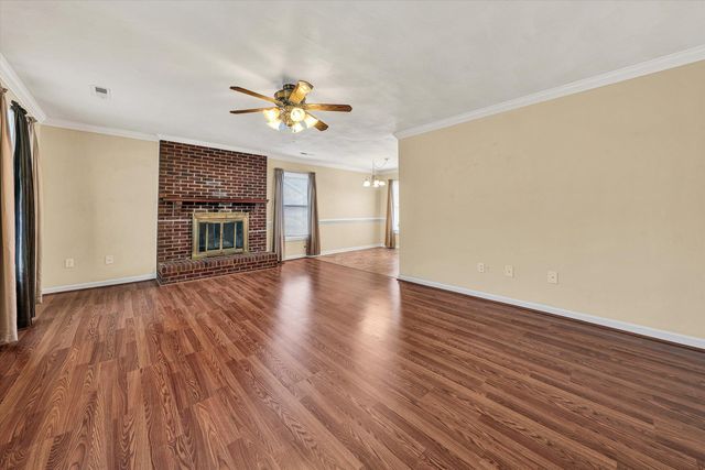 1060 Kesler Mill RD, Salem, VA 24153