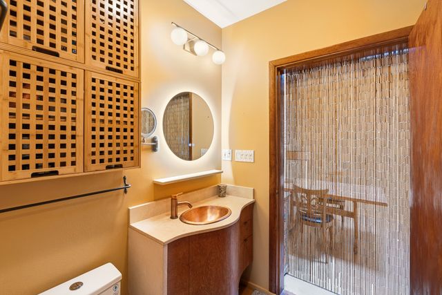 40 Camino Dimitrio, Santa Fe, NM 87508