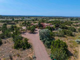 40 Camino Dimitrio, Santa Fe, NM 87508