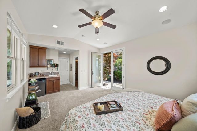 820 Dana Ct, Auburn, CA 95603