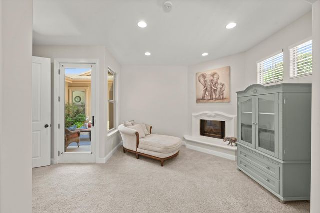 820 Dana Ct, Auburn, CA 95603