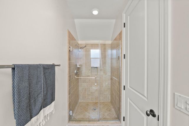 820 Dana Ct, Auburn, CA 95603