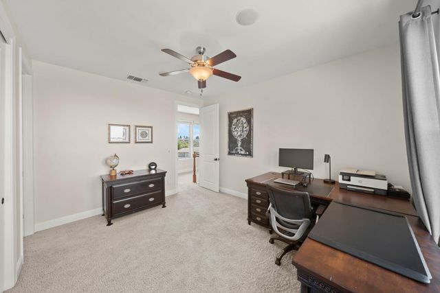 820 Dana Ct, Auburn, CA 95603