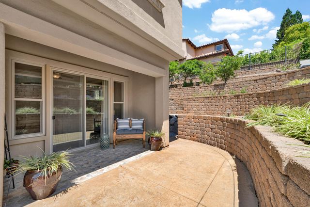 820 Dana Ct, Auburn, CA 95603