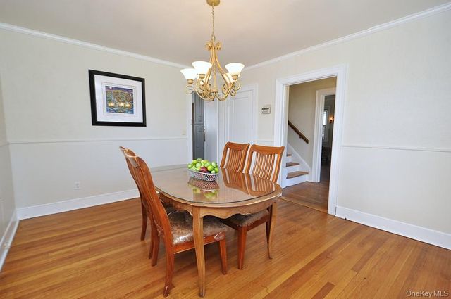 54 Lincoln Avenue, White Plains, NY 10606