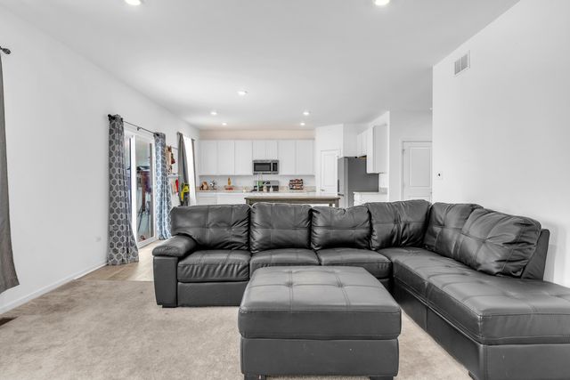 6573 Monda Avenue, Portage, IN 46368