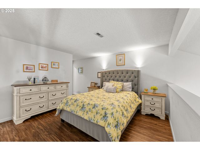 3300 Ne 29TH St, Gresham, OR 97030