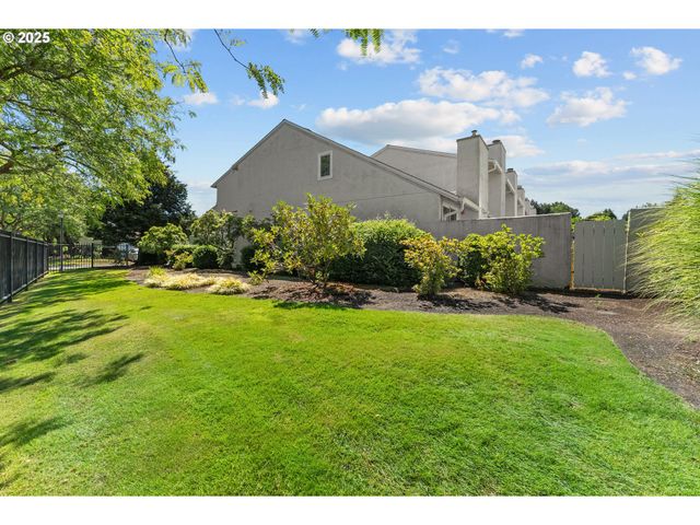 3300 Ne 29TH St, Gresham, OR 97030