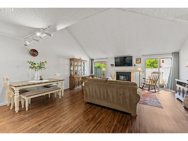 3300 Ne 29TH St, Gresham, OR 97030