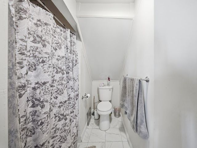 113 Woodside Avenue, Pawtucket, RI 02861