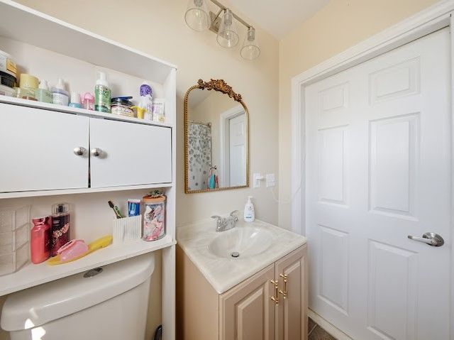 113 Woodside Avenue, Pawtucket, RI 02861