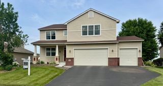 2061 Winterberry Lane, Shakopee, MN 55379
