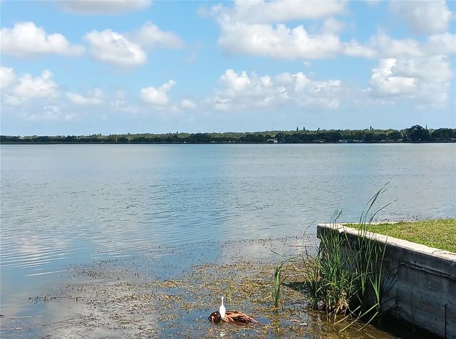 830 37TH AVENUE S, St Petersburg, FL 33705