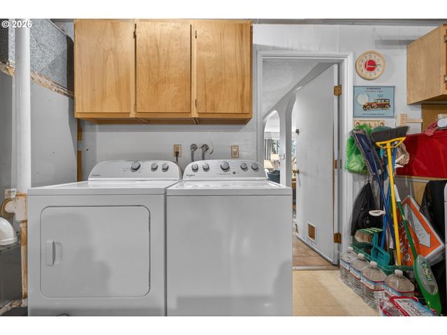 177 Ne 34TH Ct, Hillsboro, OR 97124