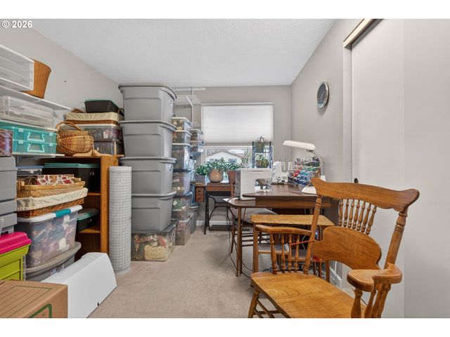 177 Ne 34TH Ct, Hillsboro, OR 97124