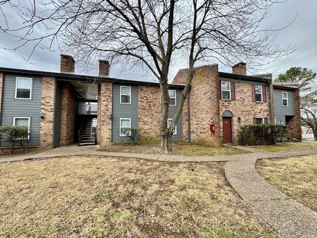 280 S Hill Avenue A108, Fayetteville, AR 72701