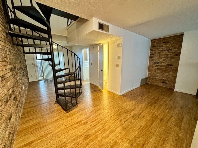 280 S Hill Avenue A108, Fayetteville, AR 72701