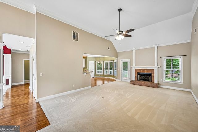 3923 Springtree Lane, Hoschton, GA 30548