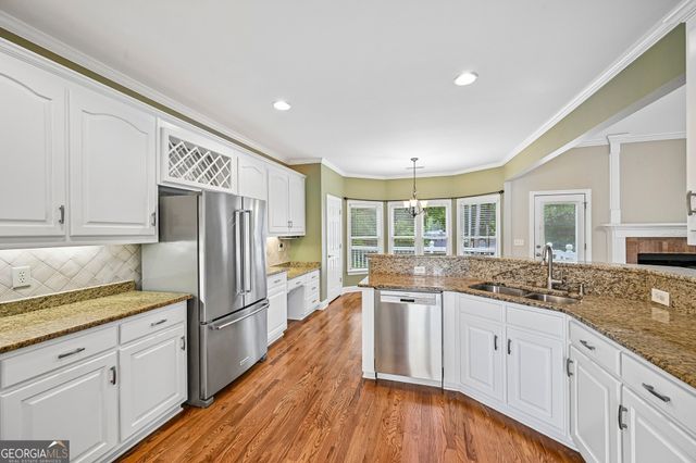 3923 Springtree Lane, Hoschton, GA 30548