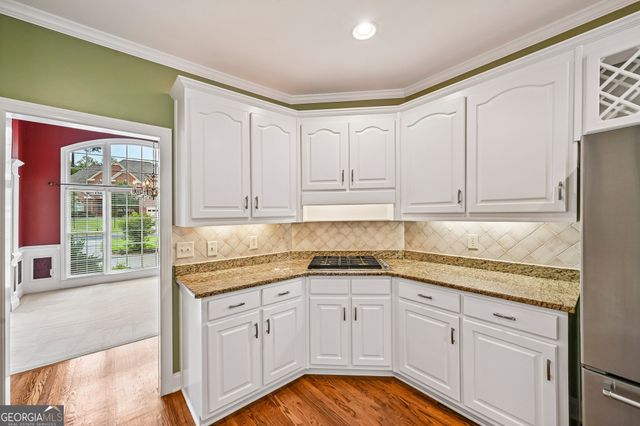 3923 Springtree Lane, Hoschton, GA 30548