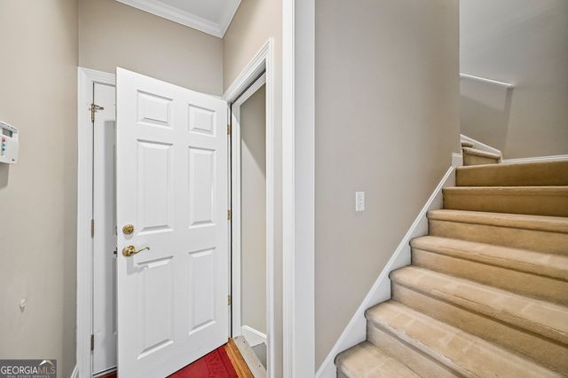 3923 Springtree Lane, Hoschton, GA 30548