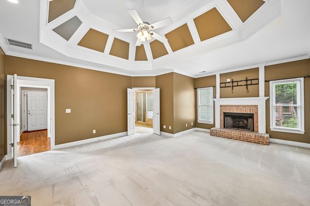 3923 Springtree Lane, Hoschton, GA 30548