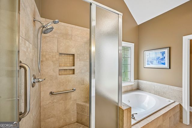 3923 Springtree Lane, Hoschton, GA 30548