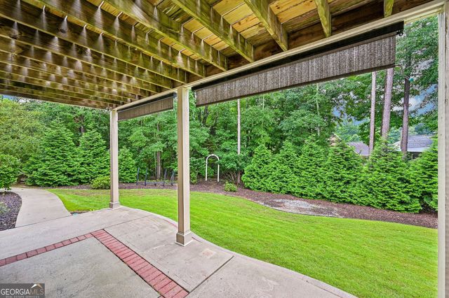 3923 Springtree Lane, Hoschton, GA 30548