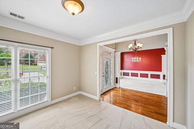 3923 Springtree Lane, Hoschton, GA 30548