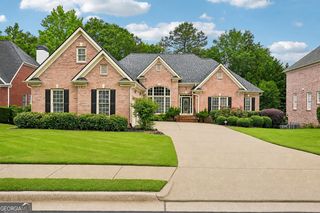 3923 Springtree Lane, Hoschton, GA 30548