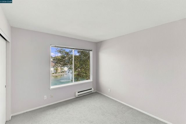 228 Lakeshore Court, Richmond, CA 94804