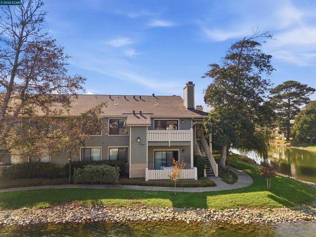 228 Lakeshore Court, Richmond, CA 94804