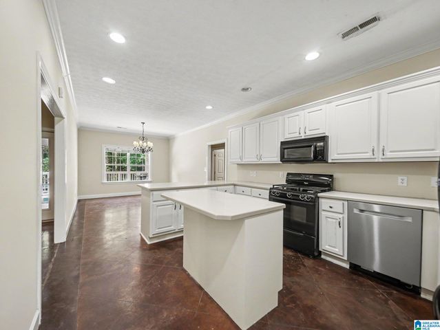 195 LAKE VIEW CIRCLE, Riverside, AL 35135