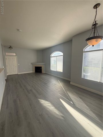 700 CARNEGIE Street 1711, Henderson, NV 89052