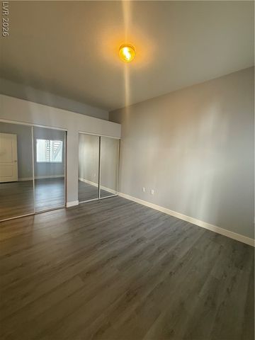 700 CARNEGIE Street 1711, Henderson, NV 89052