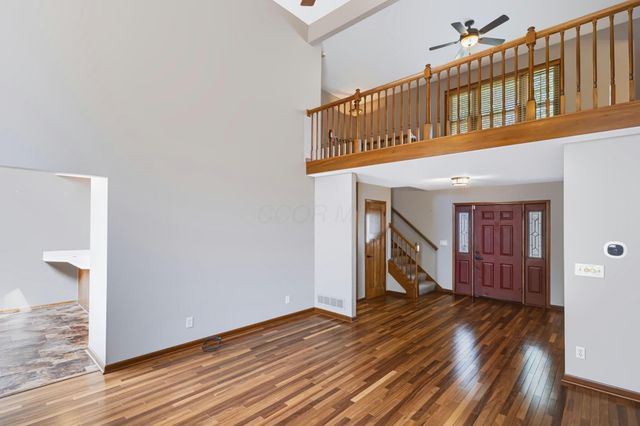 345 Westerdale Drive, Gahanna, OH 43230