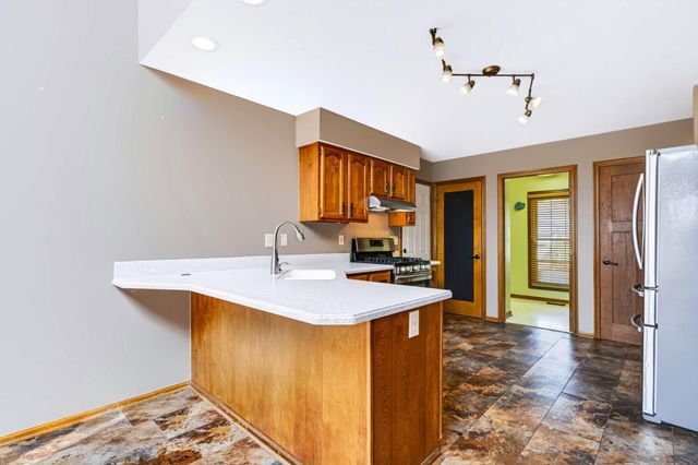 345 Westerdale Drive, Gahanna, OH 43230
