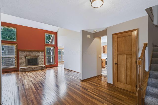 345 Westerdale Drive, Gahanna, OH 43230