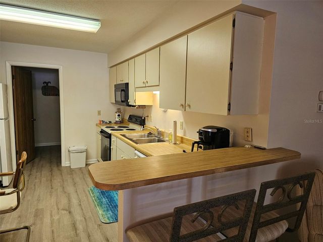 4132 66TH STREET CIRCLE W, Bradenton, FL 34209