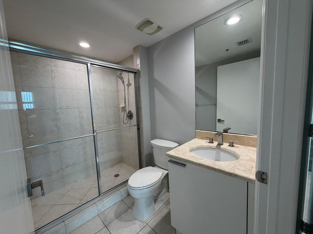 15051 Royal Oaks Lane 1603, North Miami, FL 33181