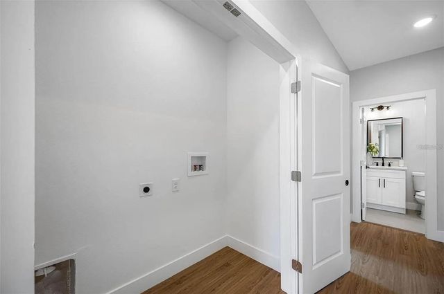 1516 59TH STREET N, St Petersburg, FL 33710