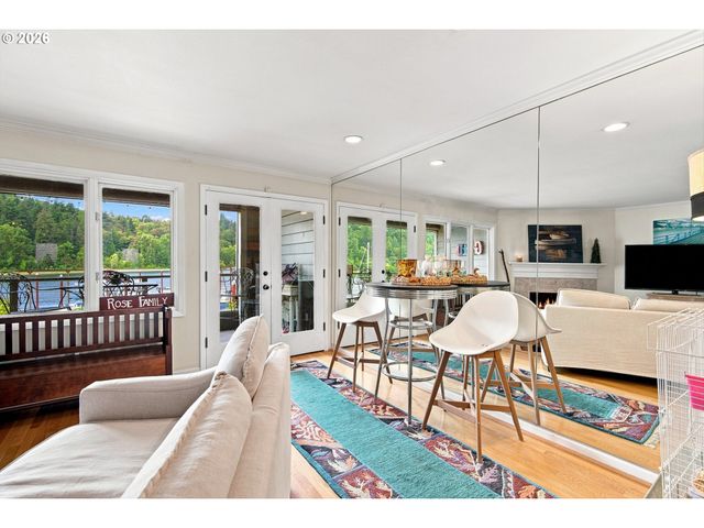 615 Se LINN St D, Portland, OR 97202
